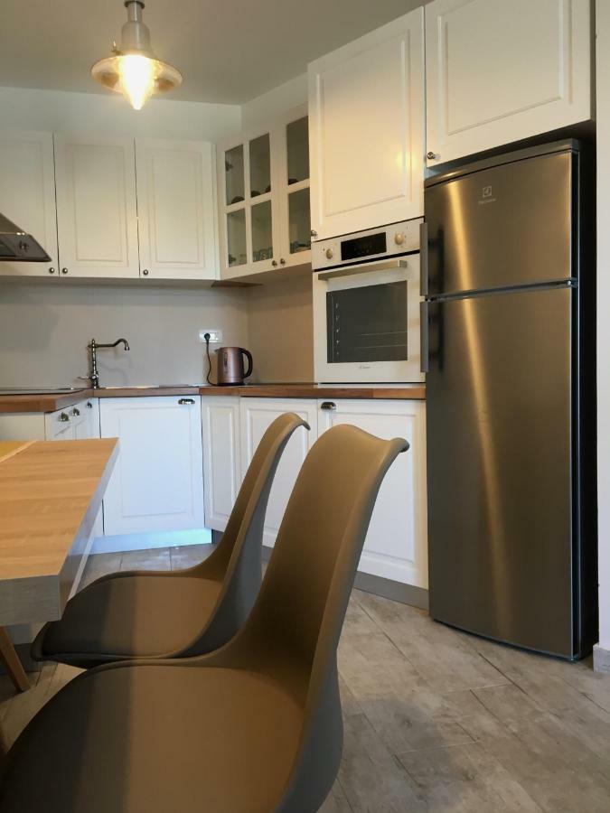 אומאג Holly Apartman מראה חיצוני תמונה